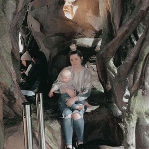 Meet your Posher, Holly